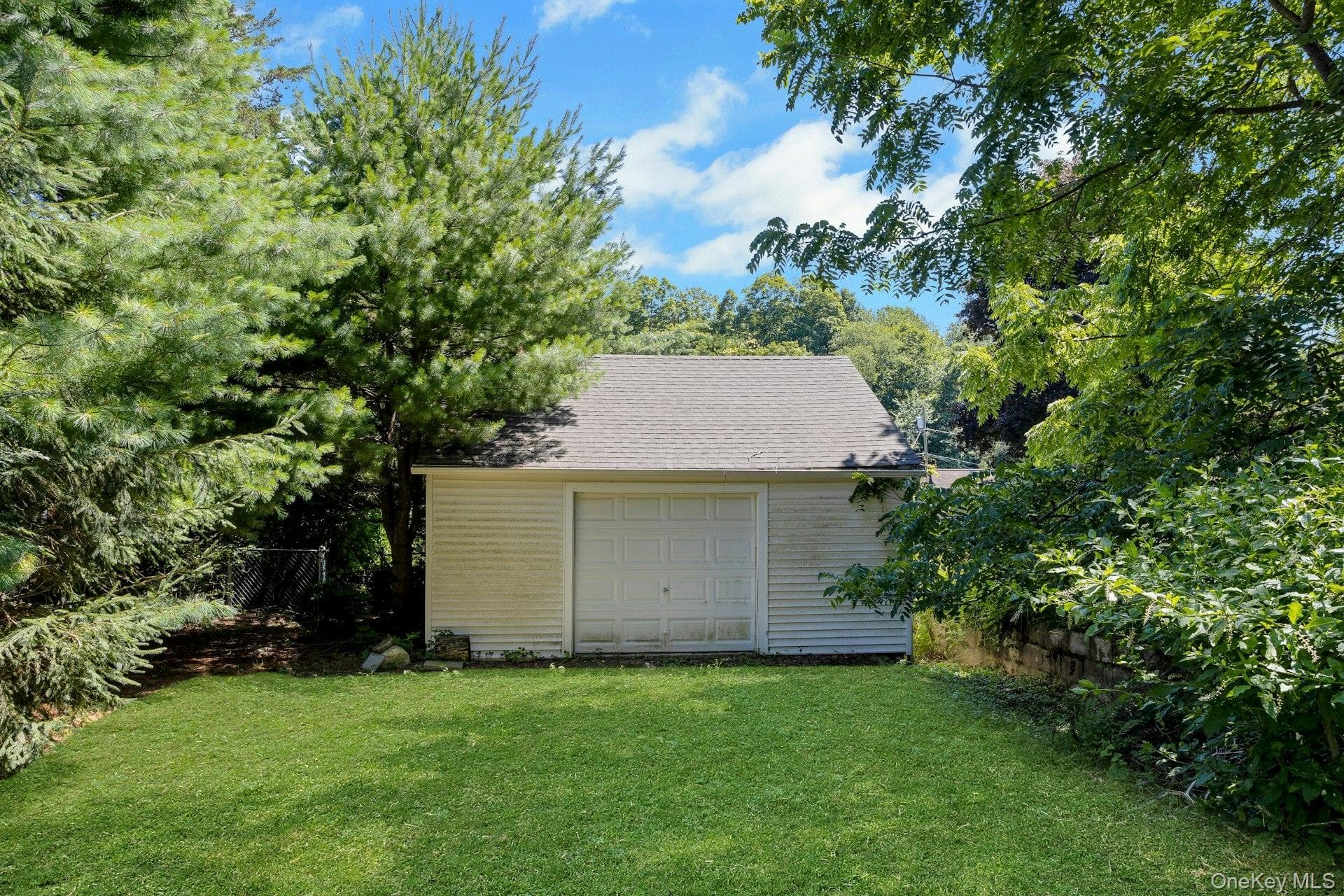 22 Larch Drive thumbnail 15