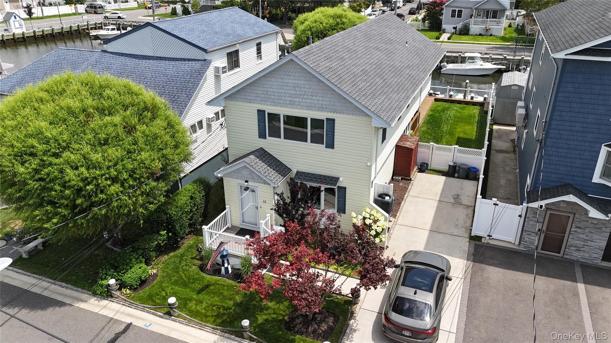 15 West Boulevard photo 1