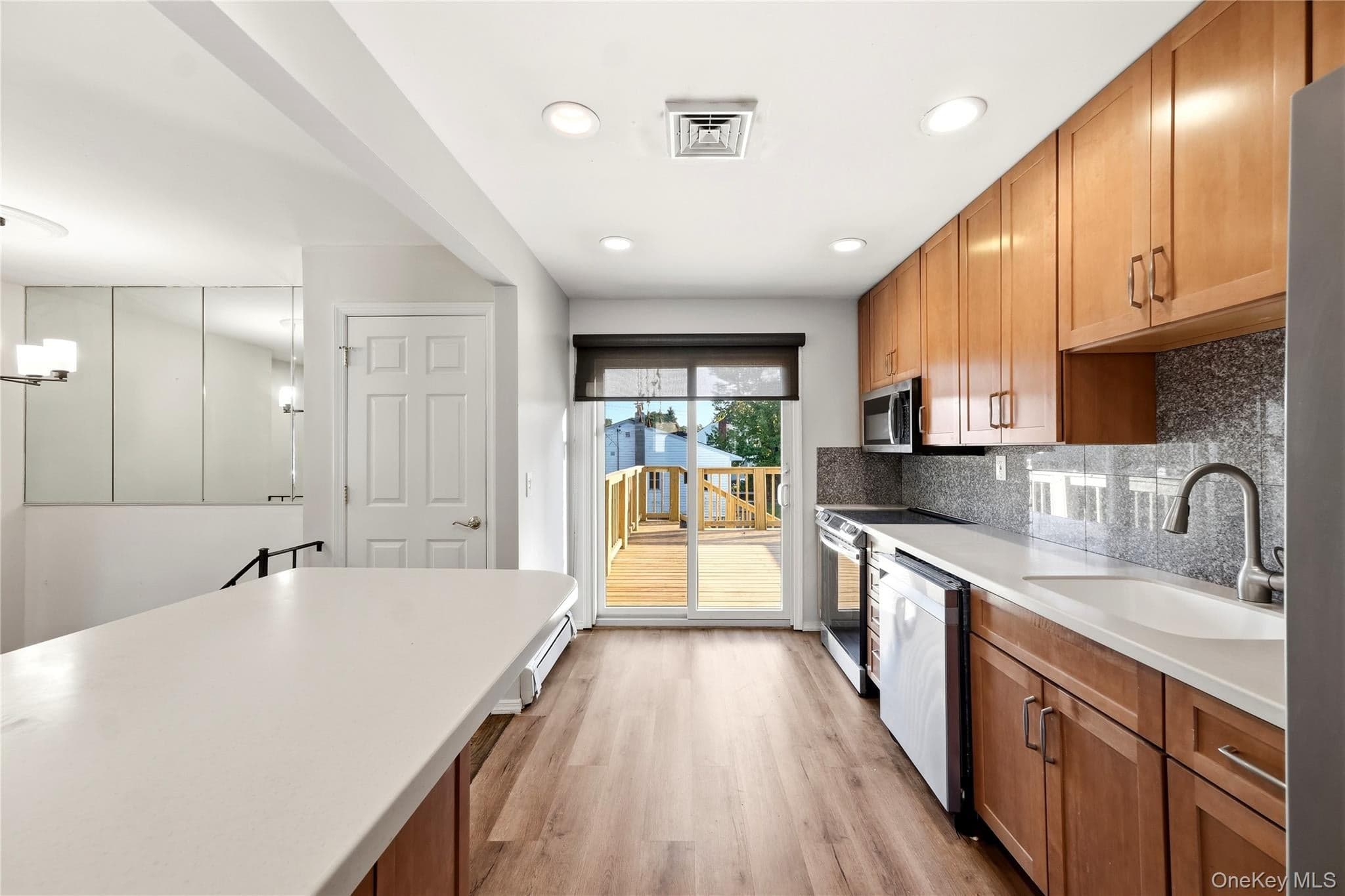 1362 Hummel Avenue thumbnail 7