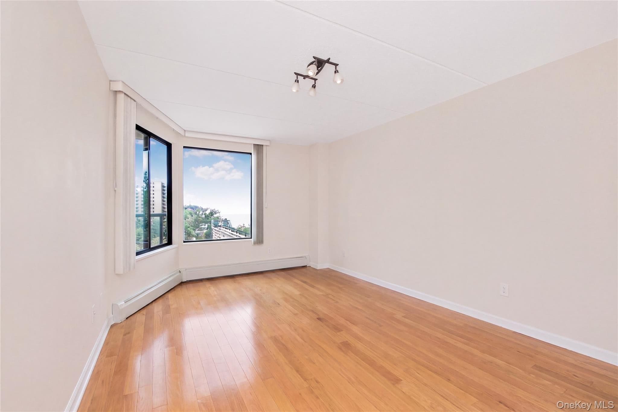 1155 Warburton Avenue Unit: 3PR thumbnail 12