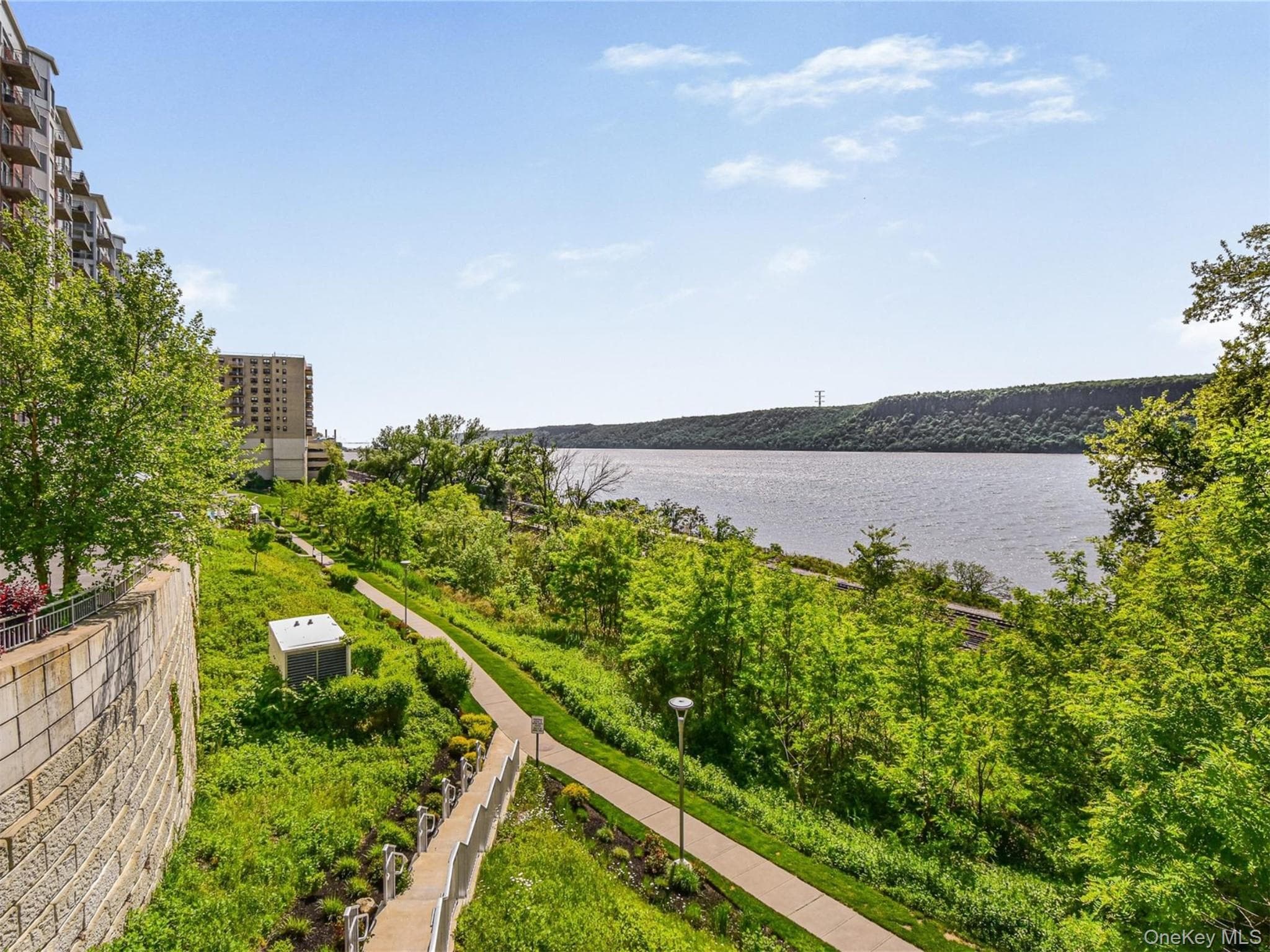 1155 Warburton Avenue Unit: 3PR thumbnail 39
