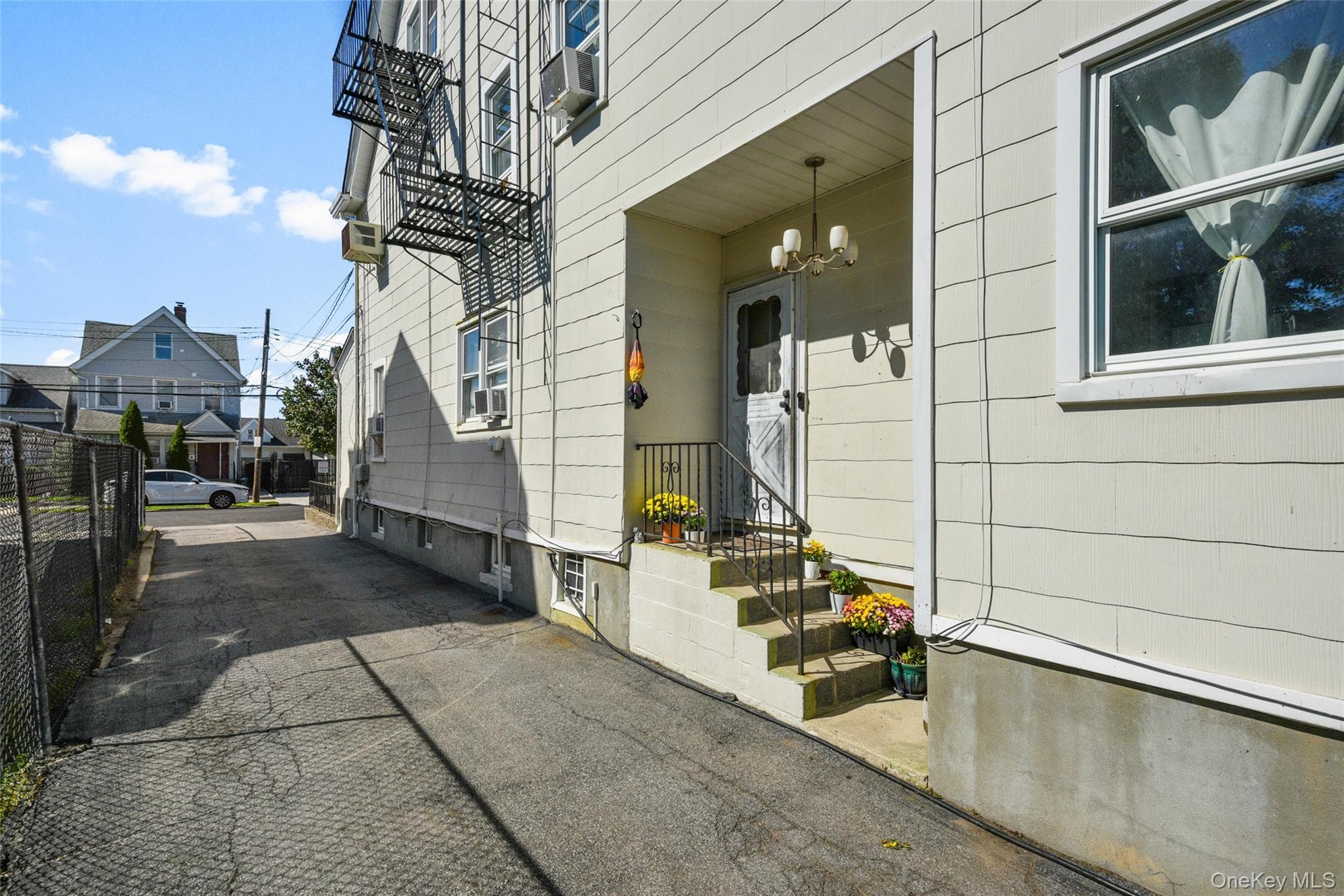 35 Charles Street thumbnail 40