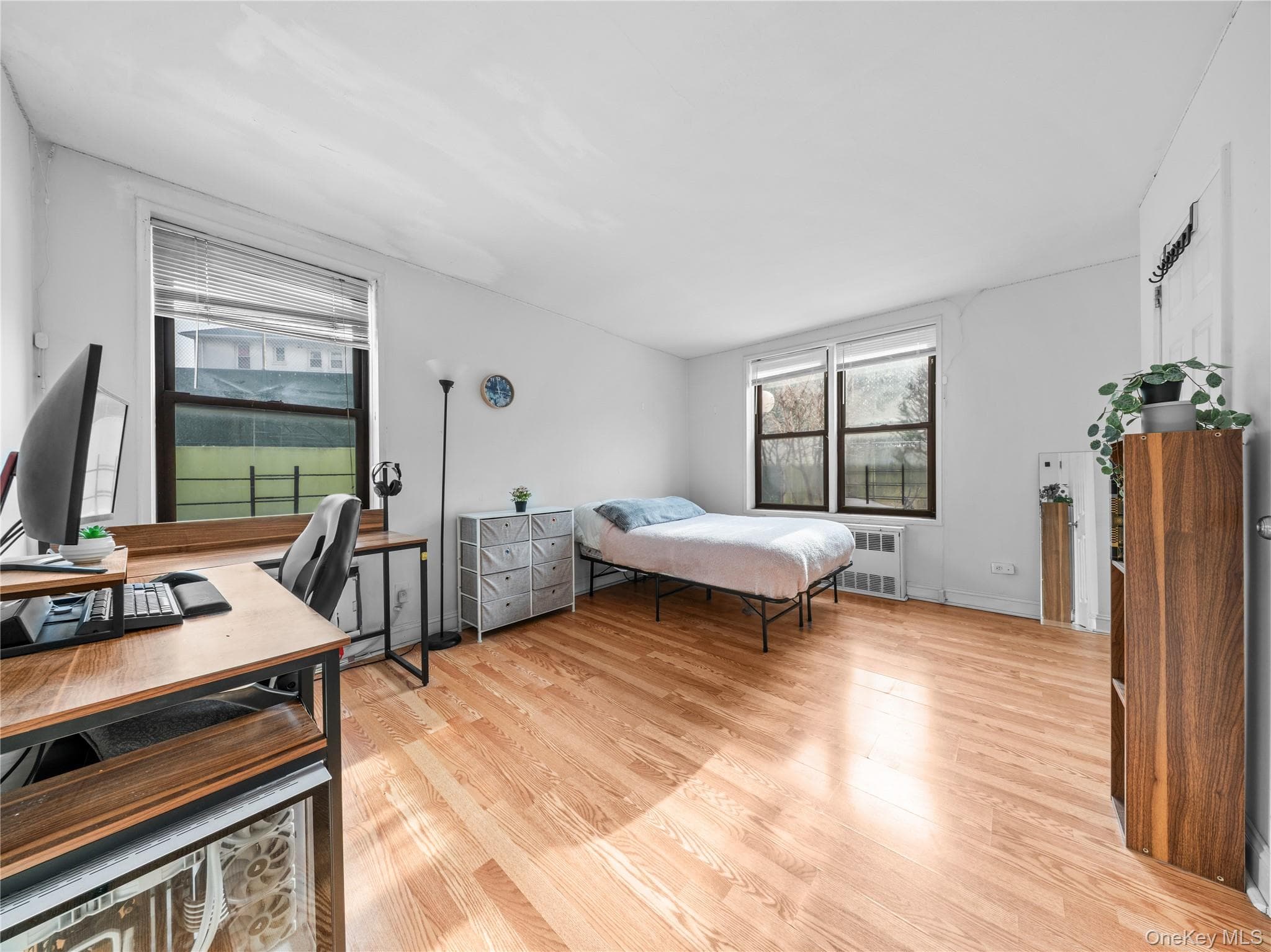 35-20 Leverich Street Unit: 209 thumbnail 11