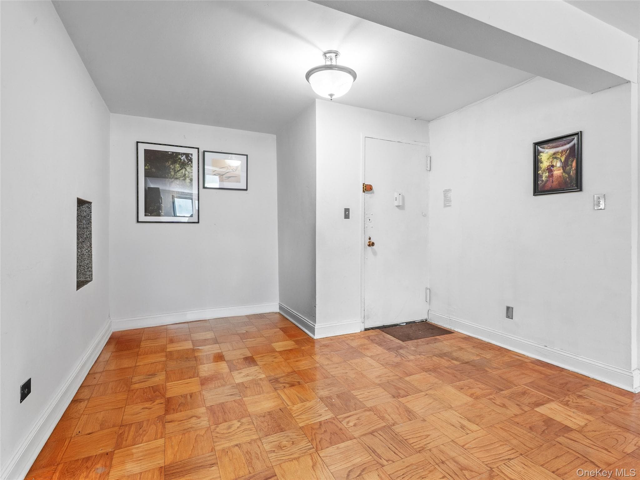 35-20 Leverich Street Unit: 209 thumbnail 4