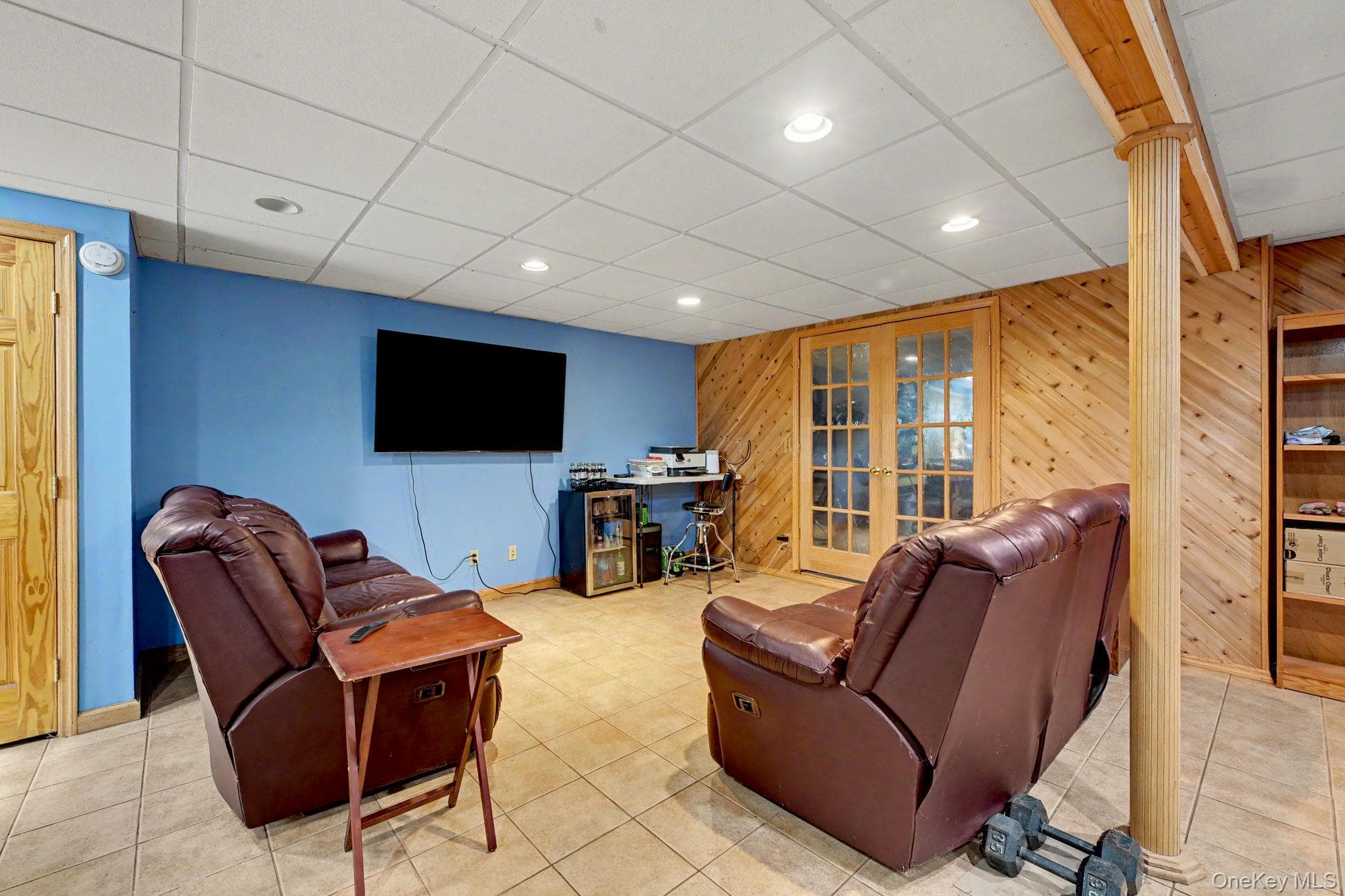3235 Lincoln Drive thumbnail 24