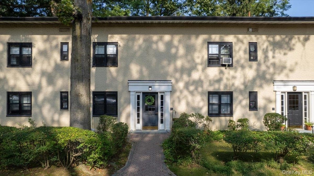 3 Whitehall Road Unit: 21 thumbnail 2