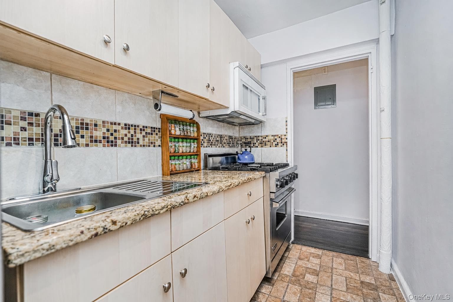 9511 Shore Road Unit: 112 thumbnail 10