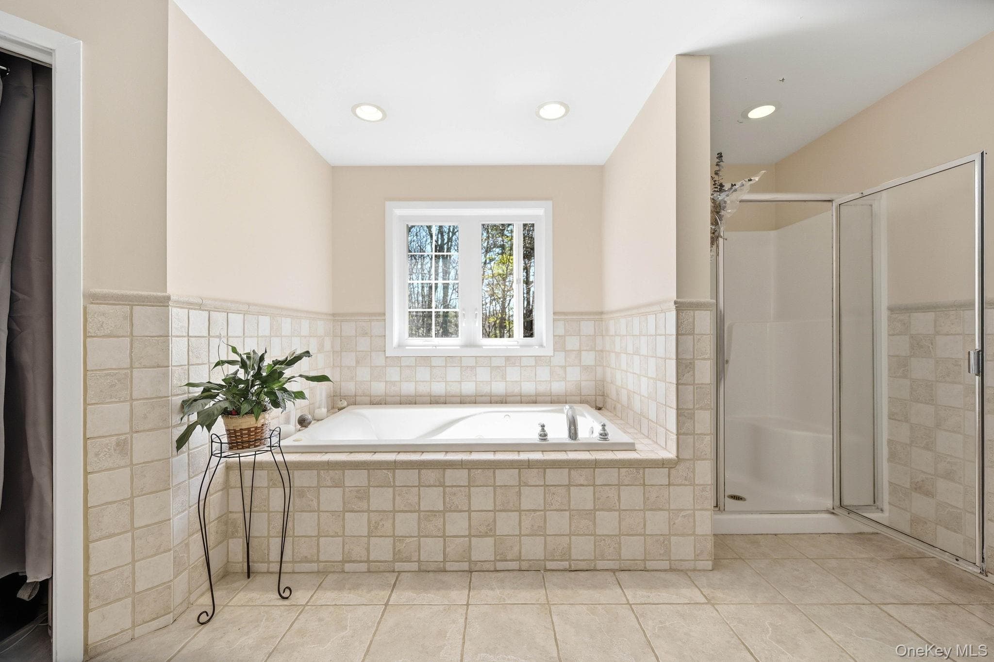 155 Alexander Road thumbnail 10