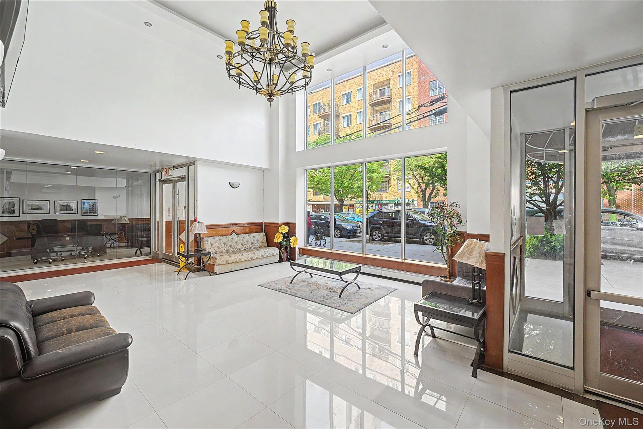 14118 Cherry Avenue Unit: 2C thumbnail 9