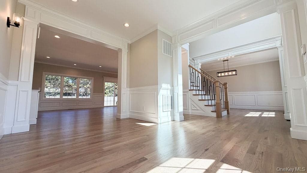 3421 Hawthorne Drive thumbnail 13