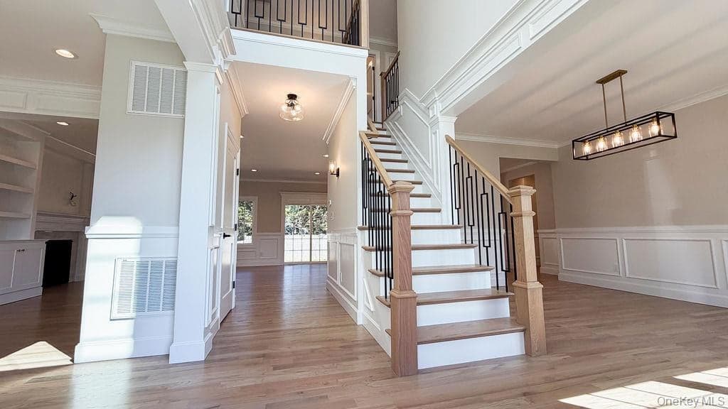 3421 Hawthorne Drive thumbnail 4