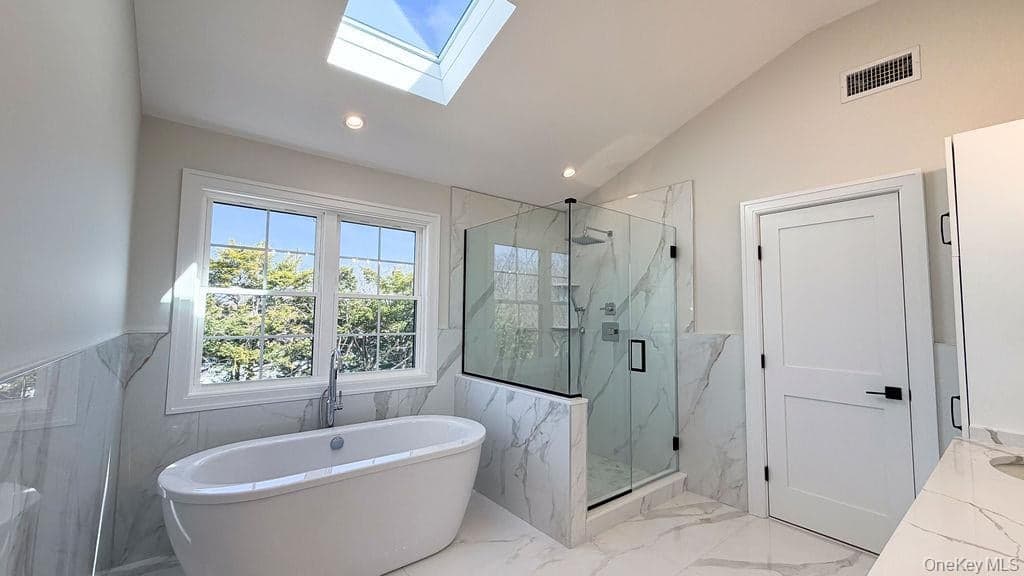 3421 Hawthorne Drive thumbnail 26
