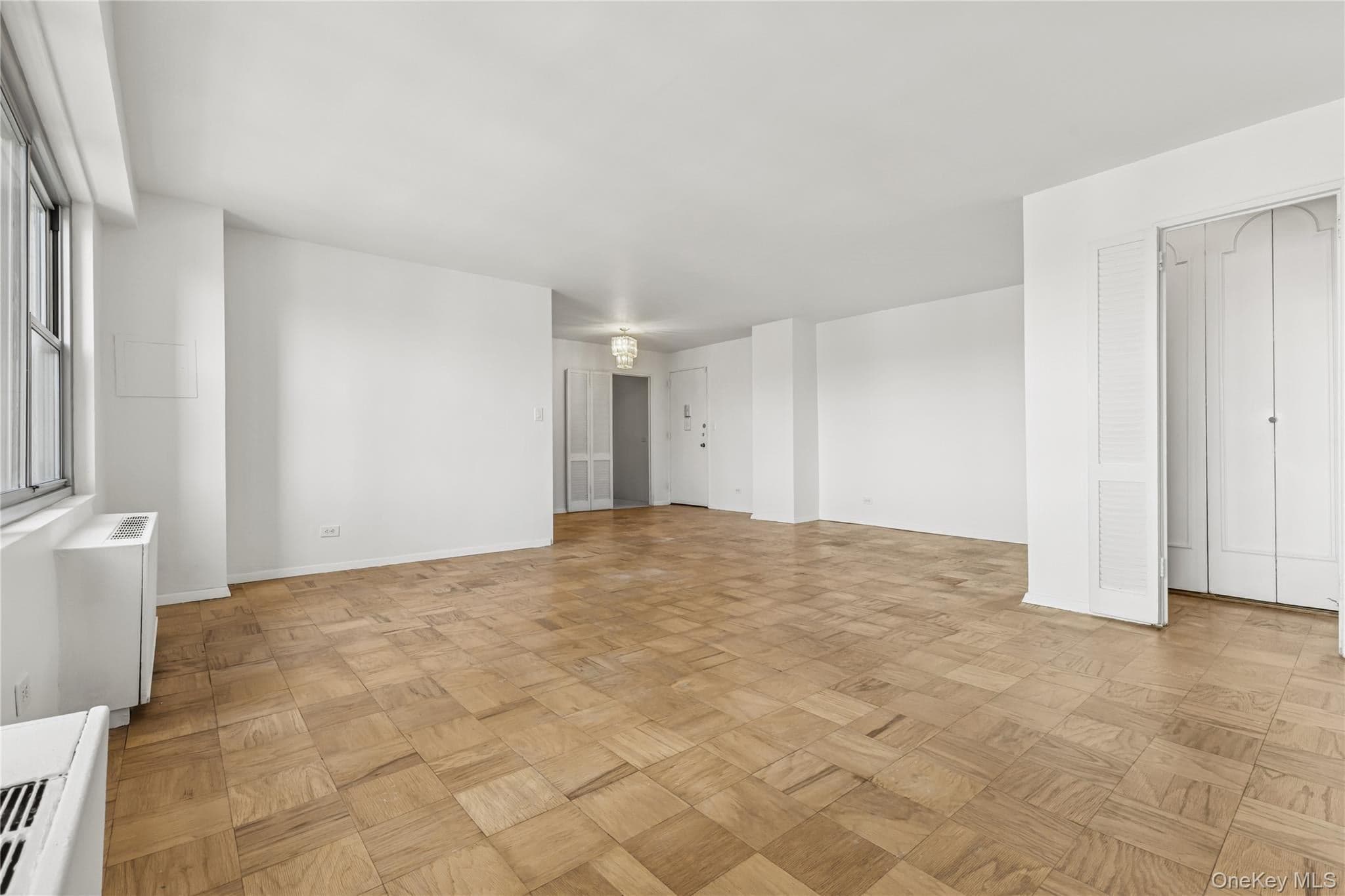 110-11 Queens Boulevard Unit: 8D thumbnail 6