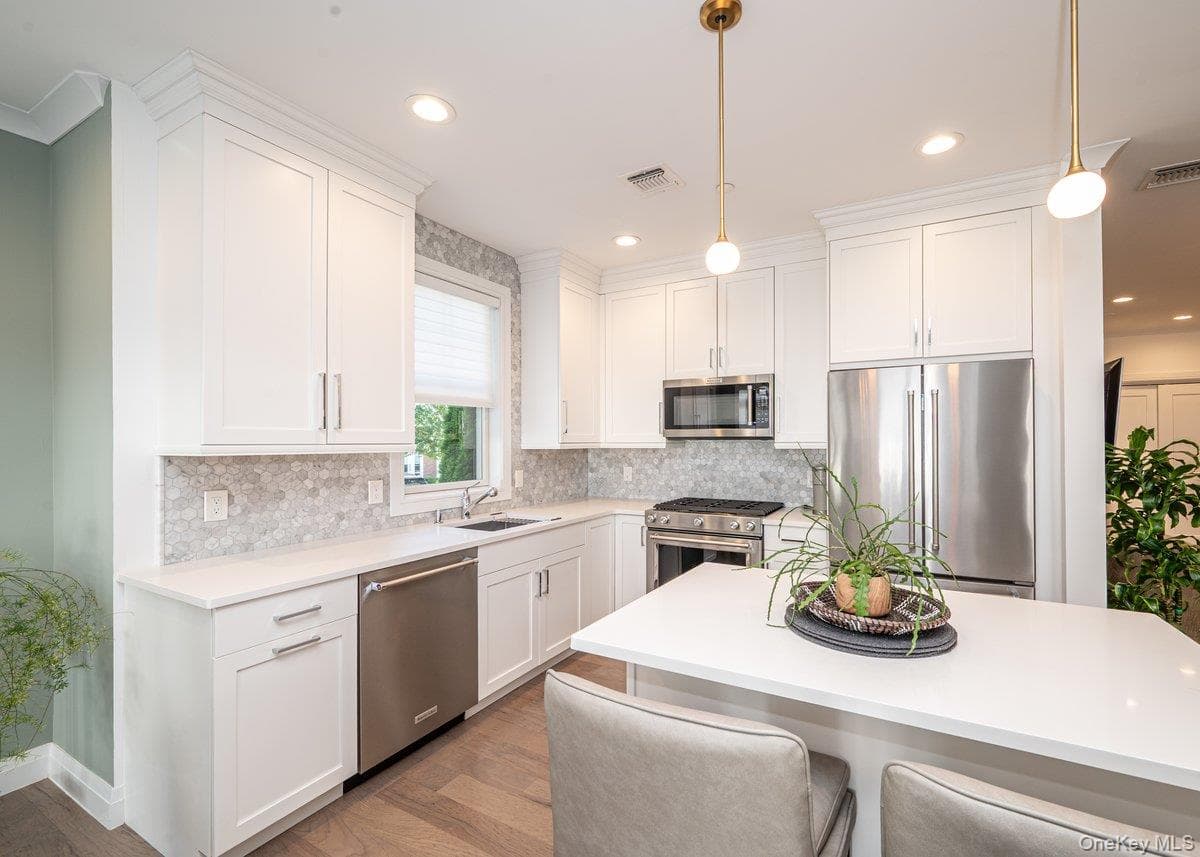 30101 Spruce Pond Circle thumbnail 6
