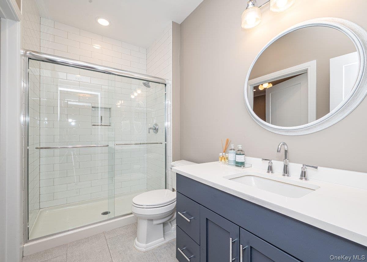 30101 Spruce Pond Circle thumbnail 17