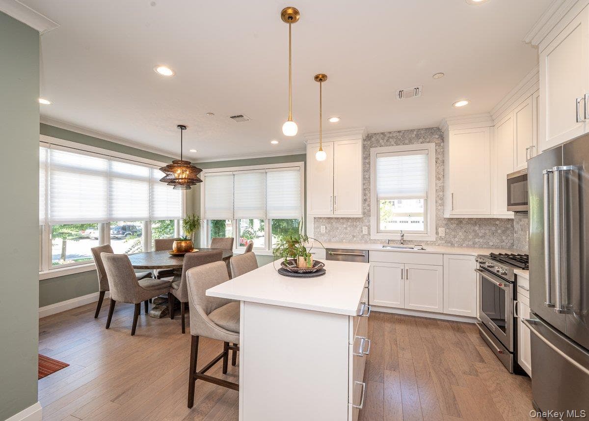 30101 Spruce Pond Circle thumbnail 5