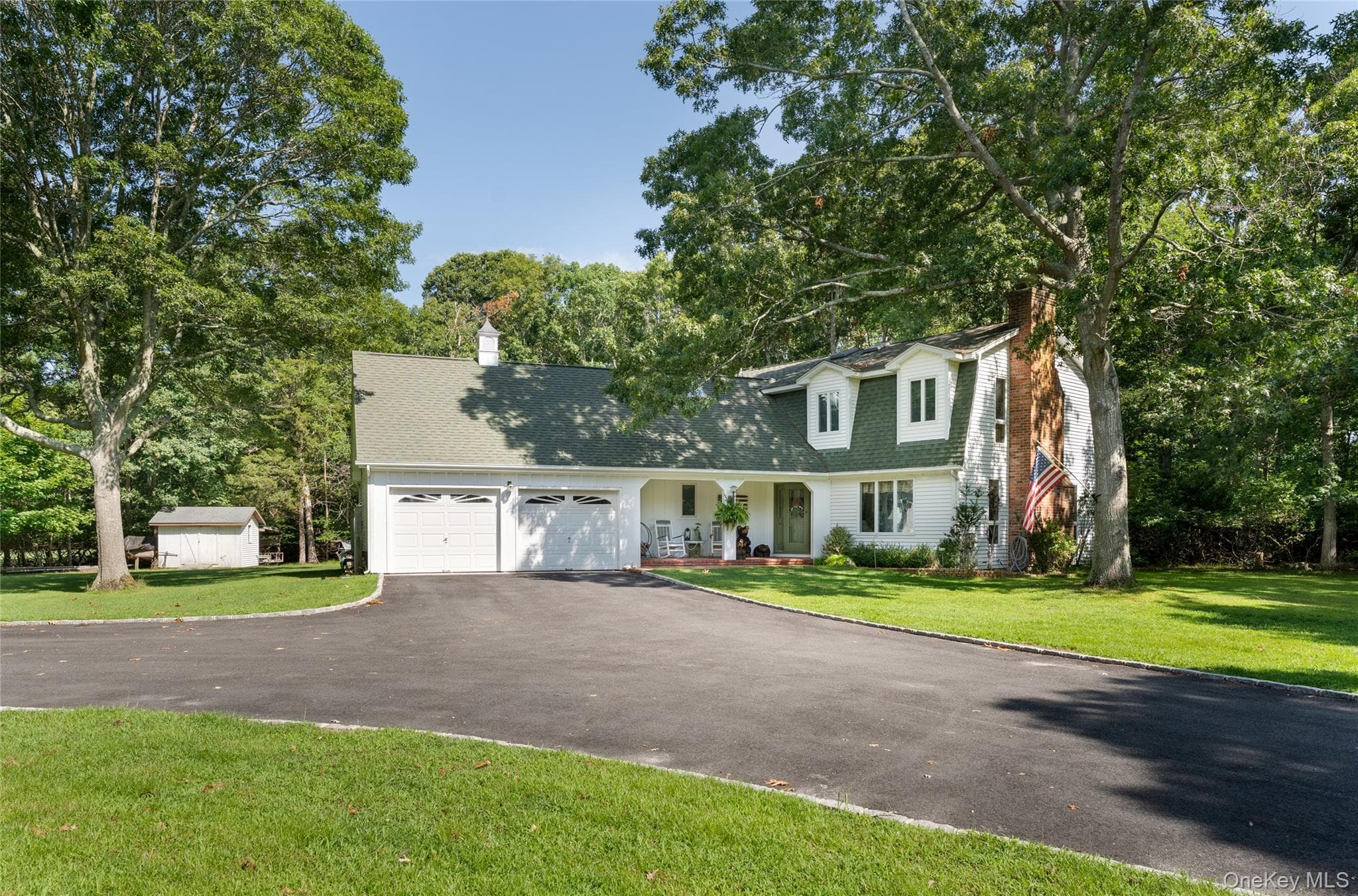 21 Bay Avenue, Hampton Bays
