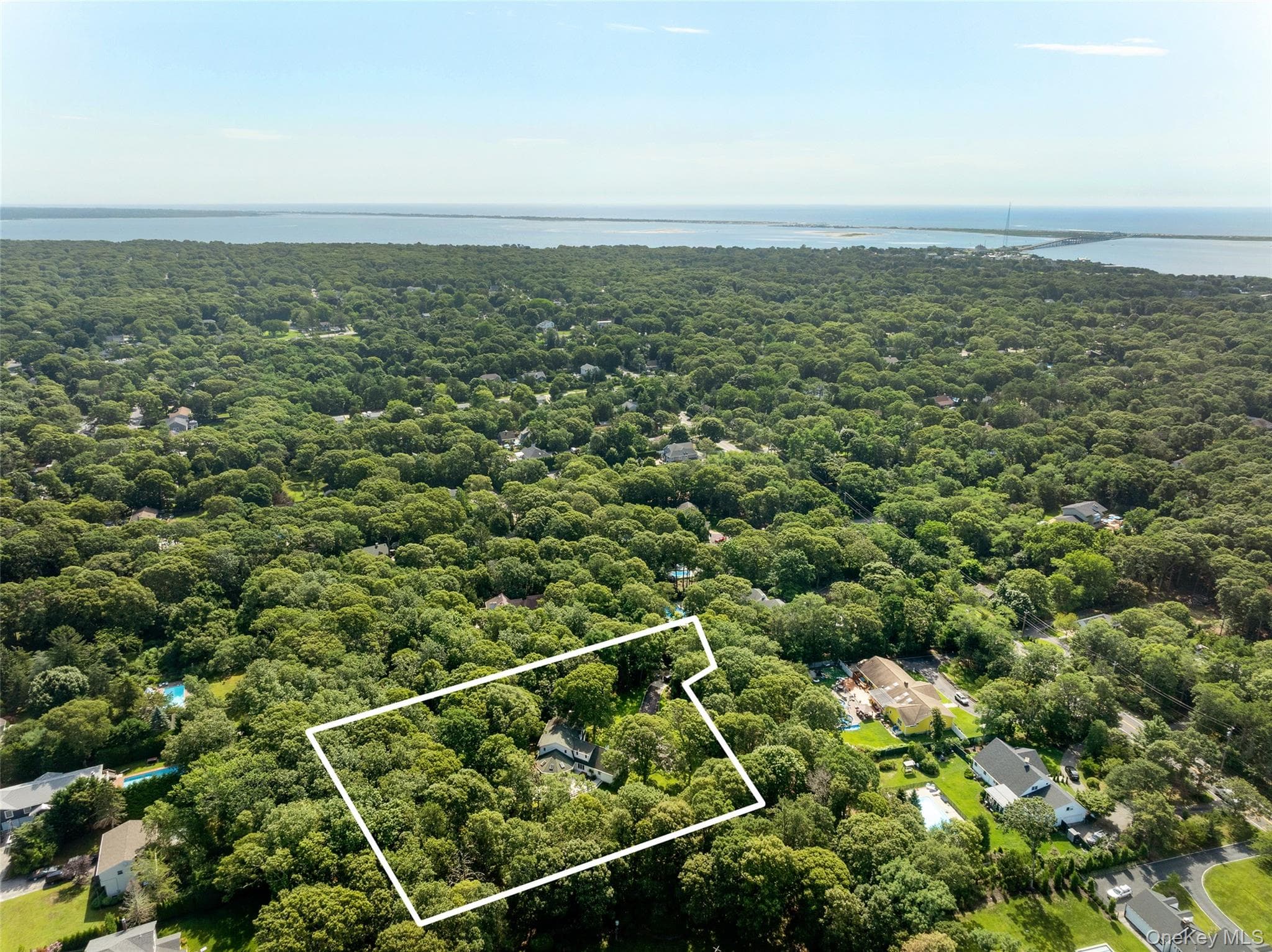 21 Bay Avenue thumbnail 7