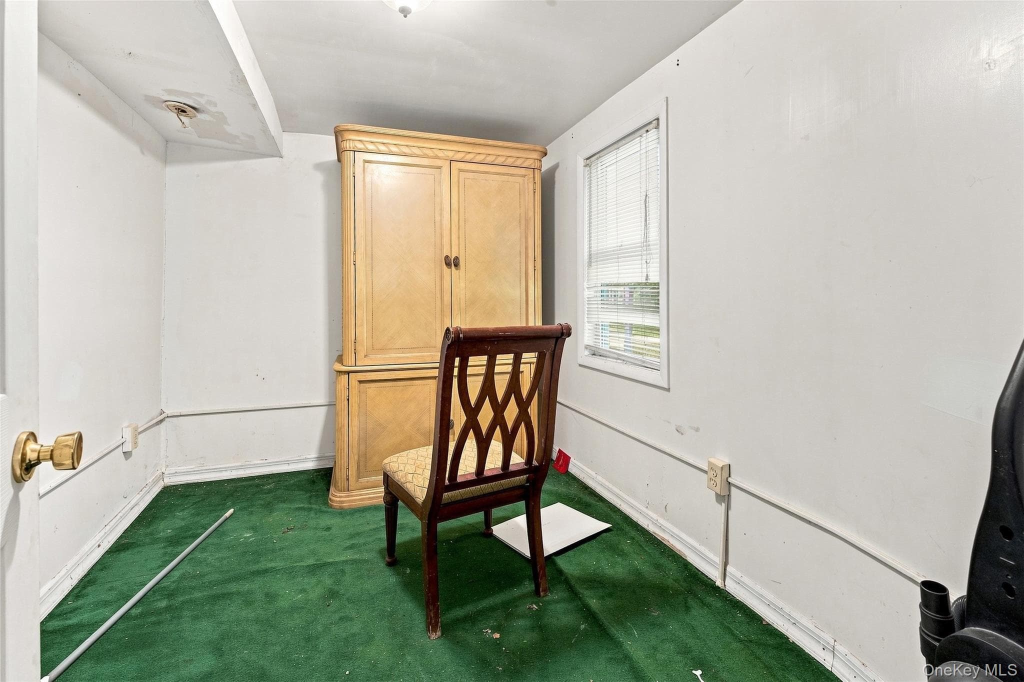 26 Weitz Road thumbnail 15