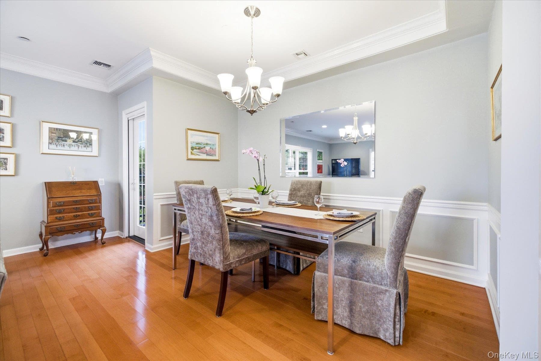 77 Maple Avenue Unit: 100 thumbnail 10