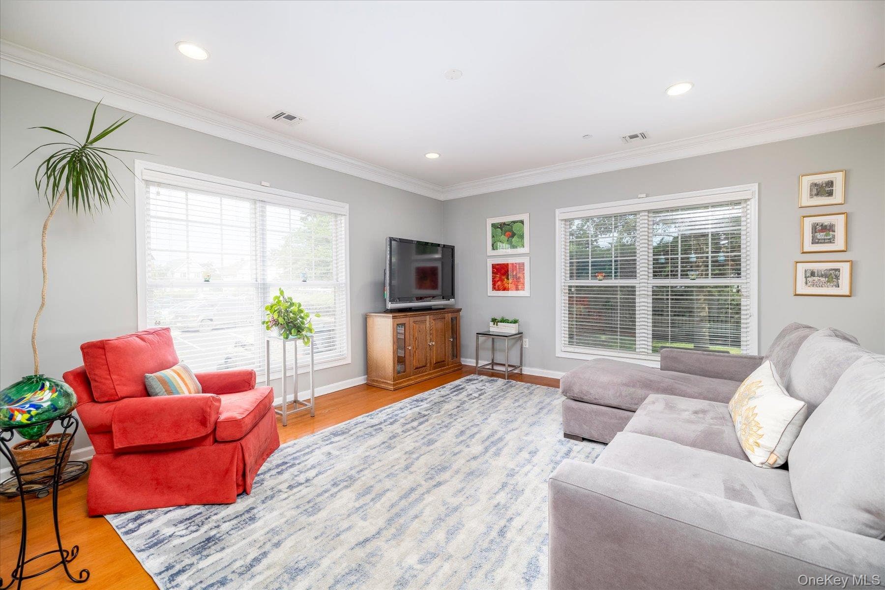 77 Maple Avenue Unit: 100 thumbnail 5