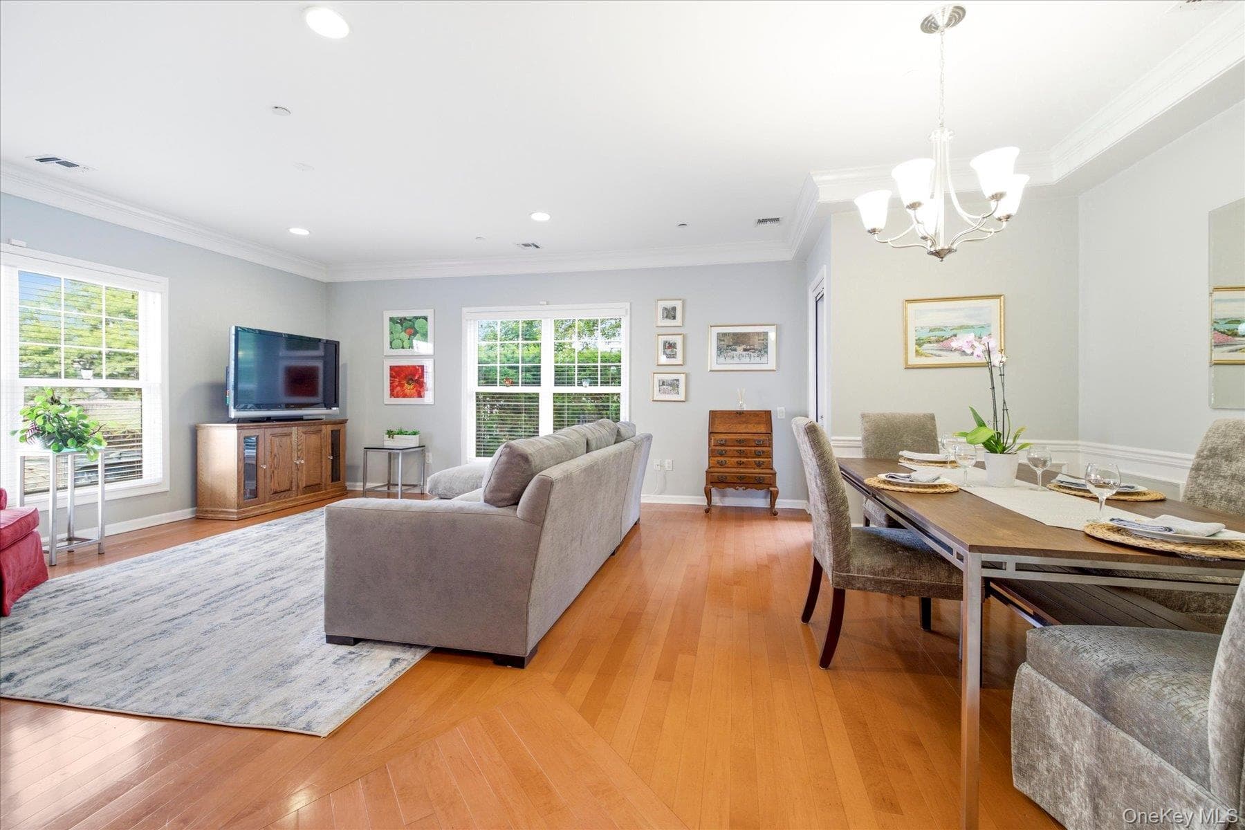 77 Maple Avenue Unit: 100 thumbnail 9