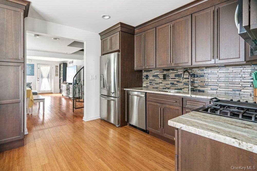 83 Nottingham Avenue thumbnail 14