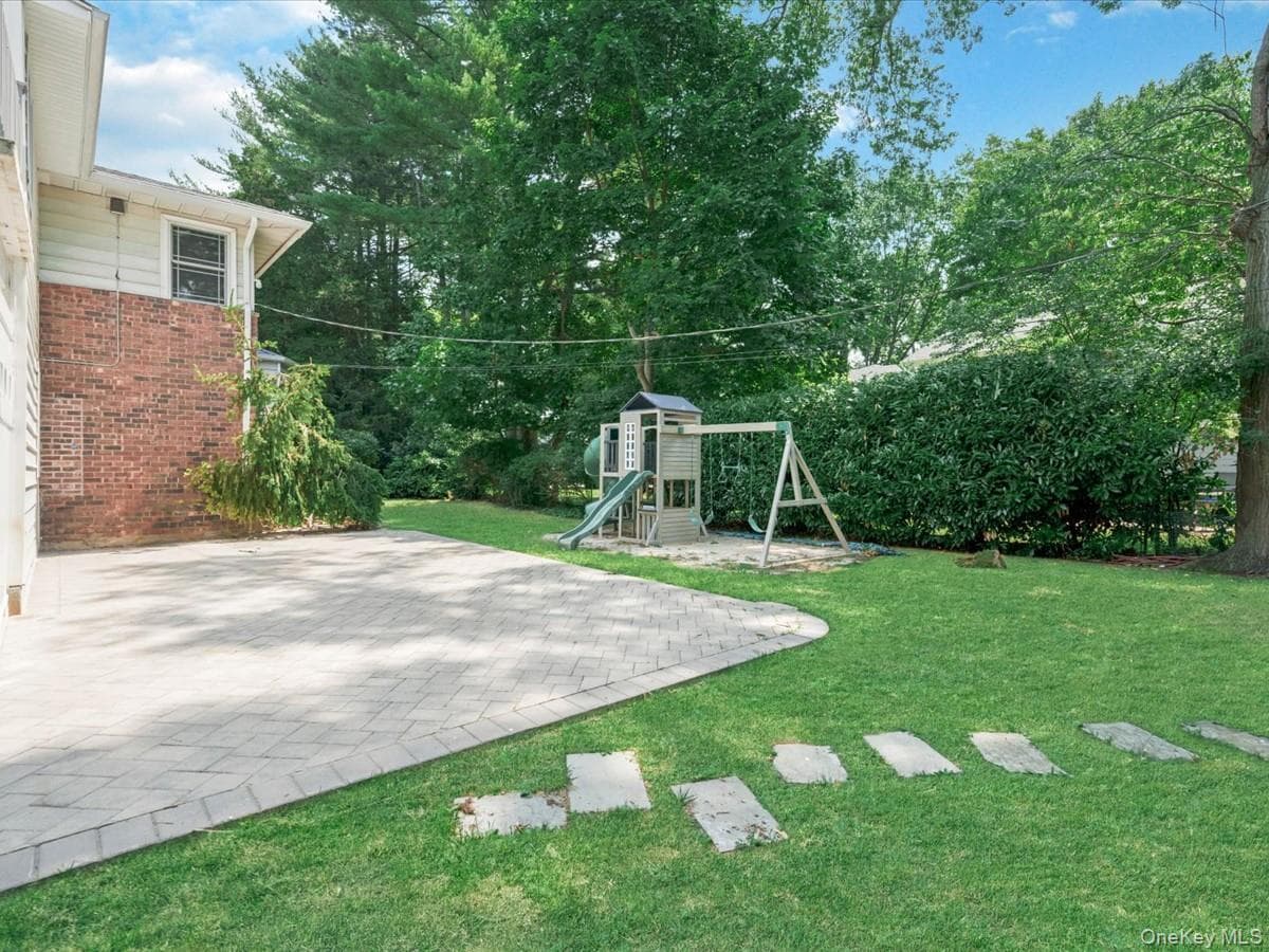 78 Poplar Street thumbnail 32