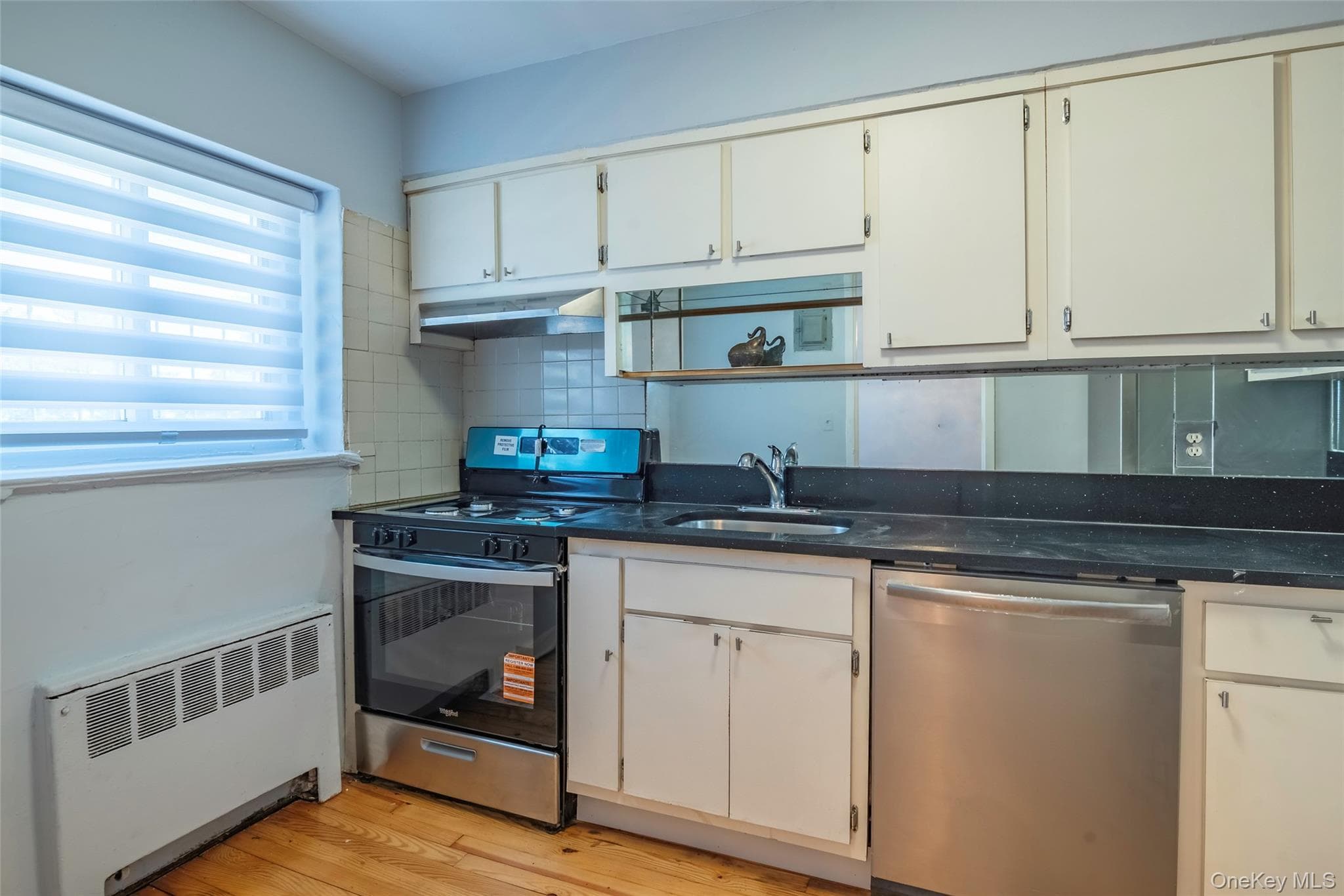 221 Middle Neck Road Unit: G5 thumbnail 19