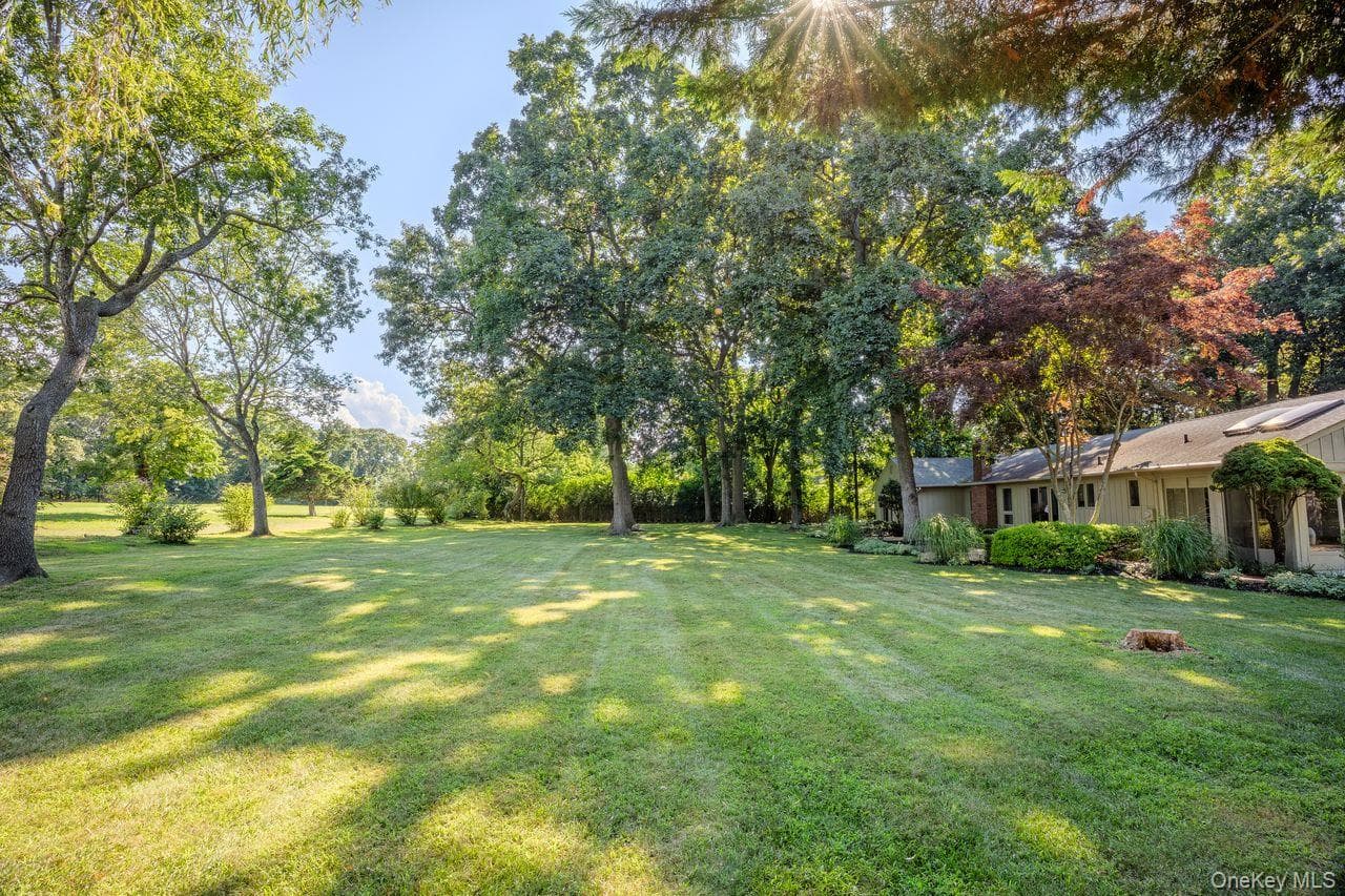 30 Fairway Drive thumbnail 25