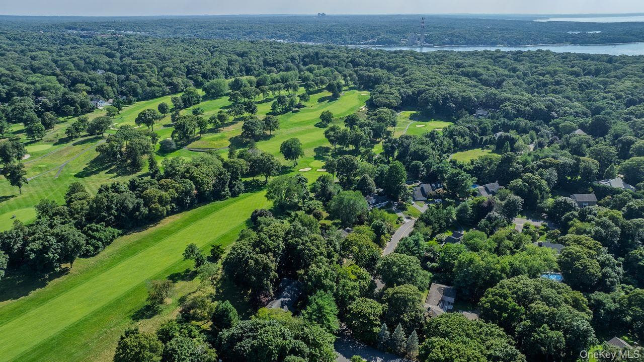 30 Fairway Drive thumbnail 29