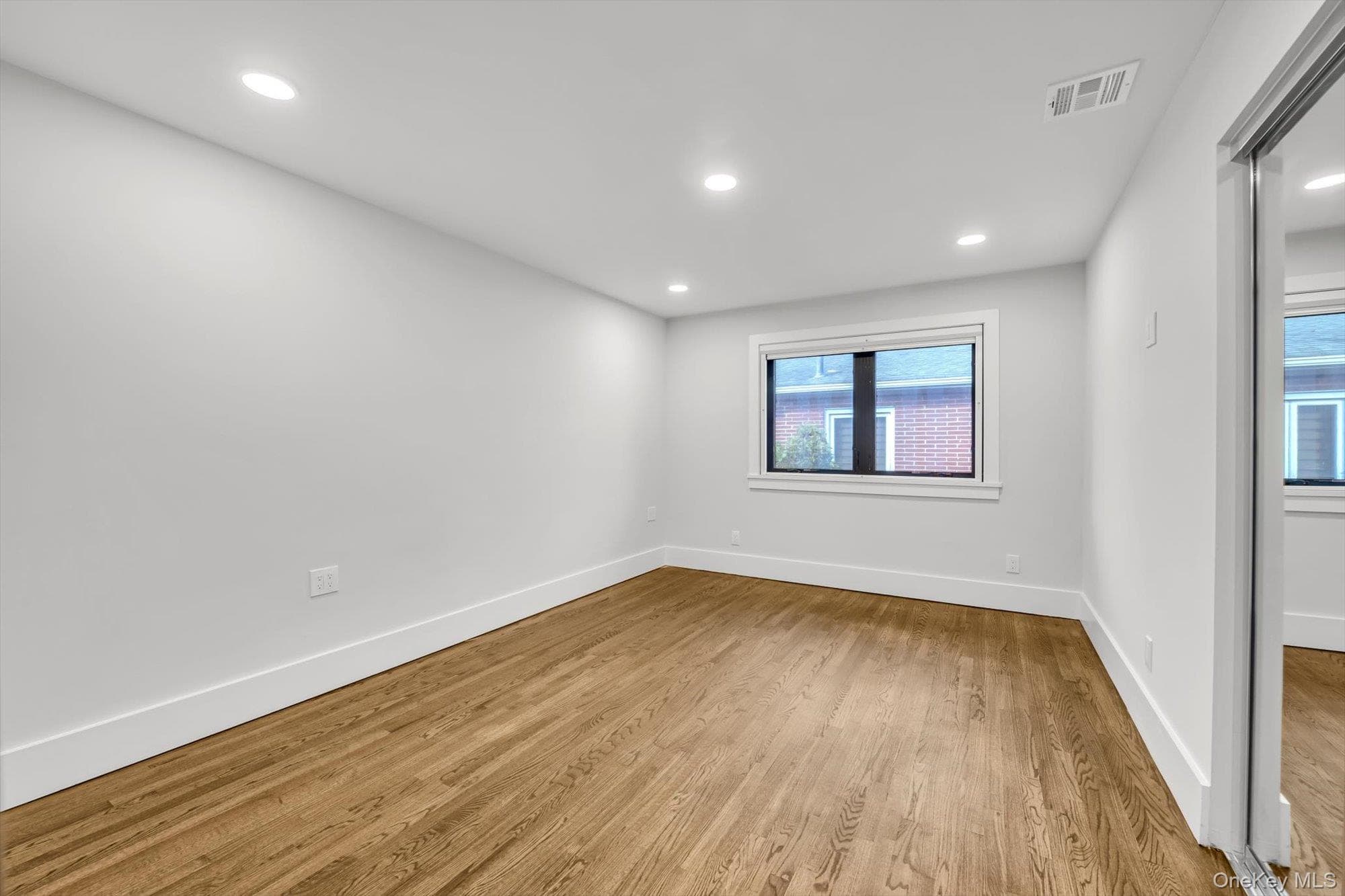 29-41 218th Street thumbnail 23