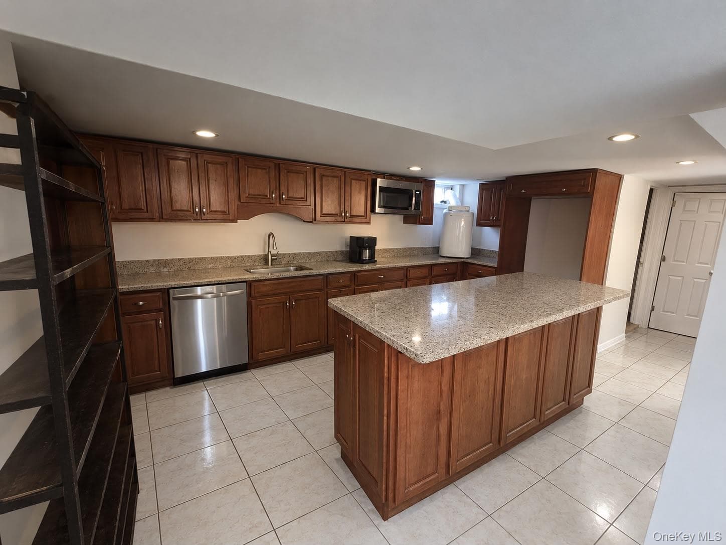 204 Wellington Road thumbnail 7