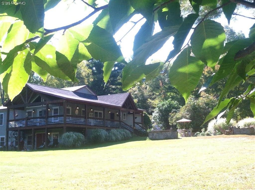 315 Thompson Road thumbnail 5
