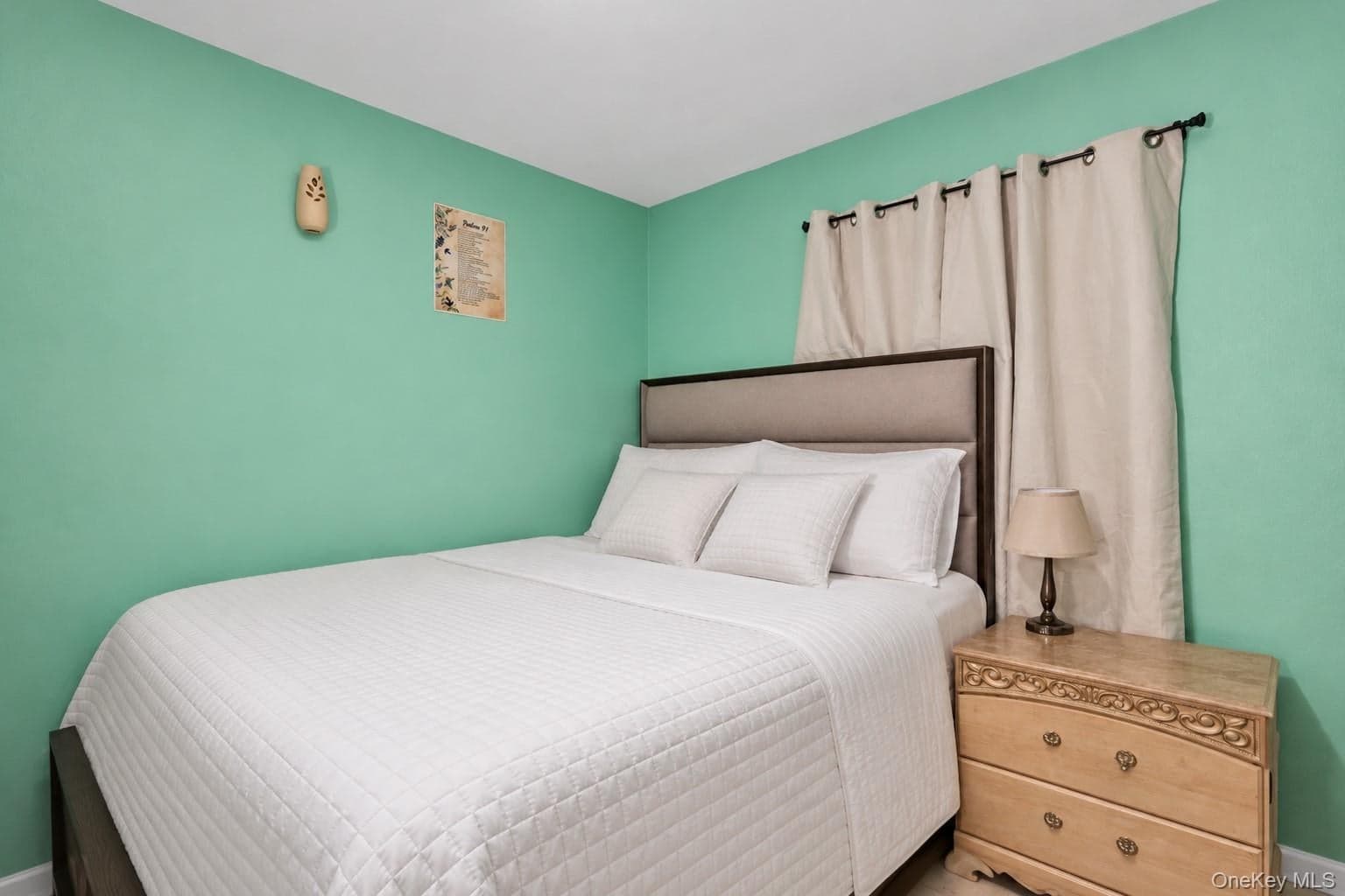 145 Thames Street thumbnail 14
