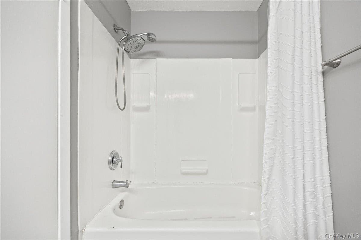 42 Richmond Boulevard Unit: 3A thumbnail 14