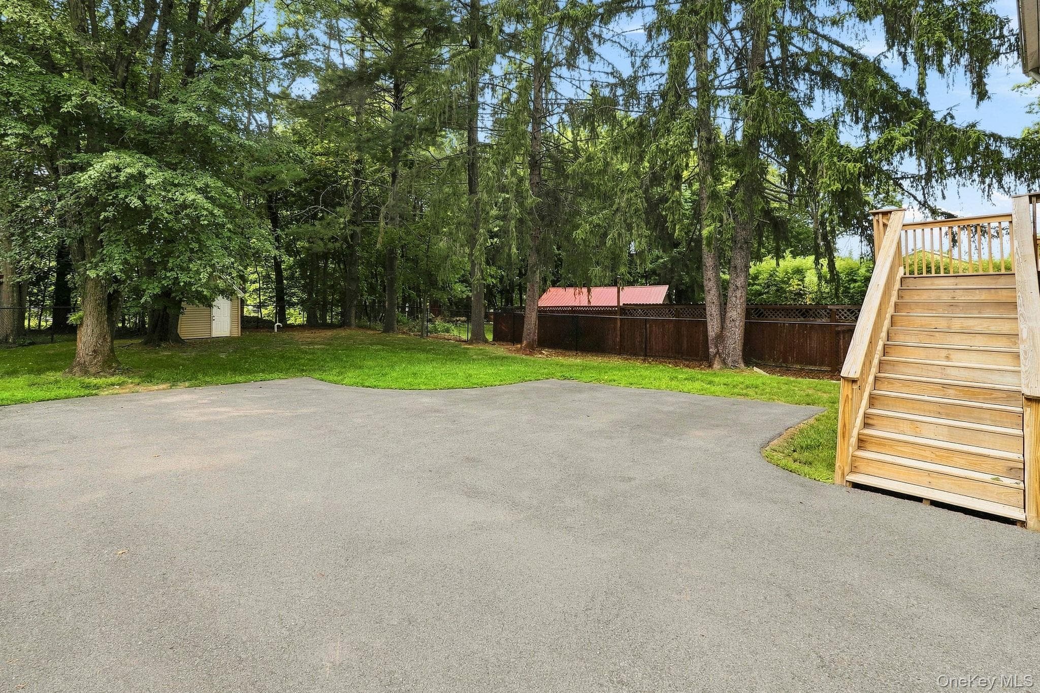 32 Red Oaks Mill Road thumbnail 35