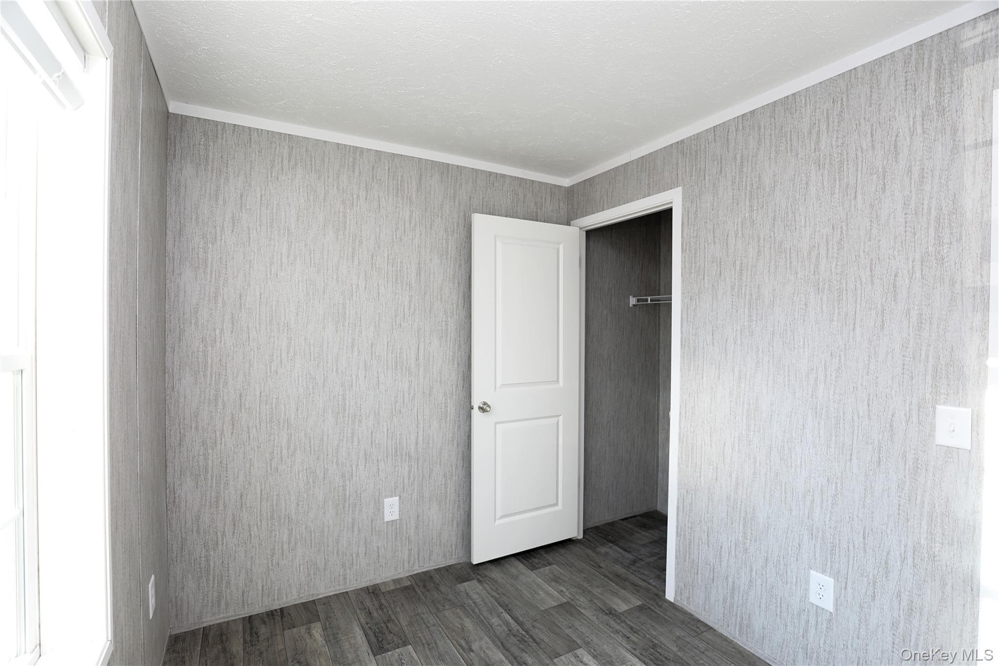 414 Joslen Boulevard Unit: 1 thumbnail 10