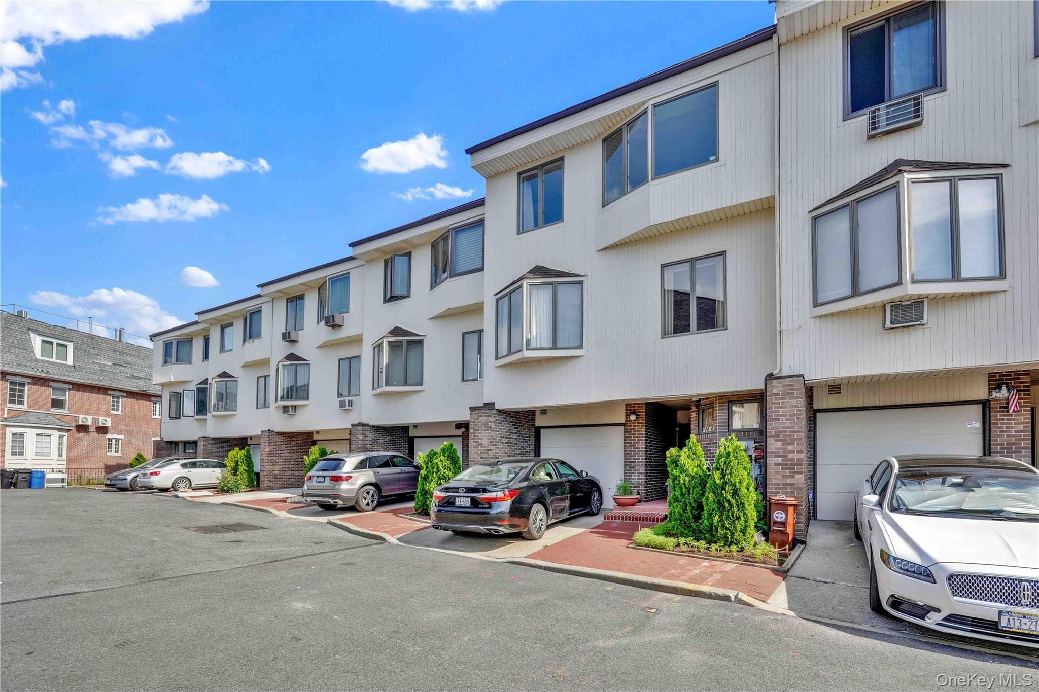 120-09 Riviera Court Unit: 10B thumbnail 9