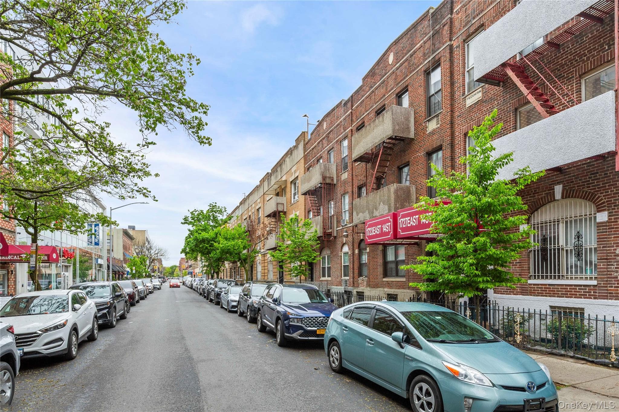 1727 E 14th Street thumbnail 11