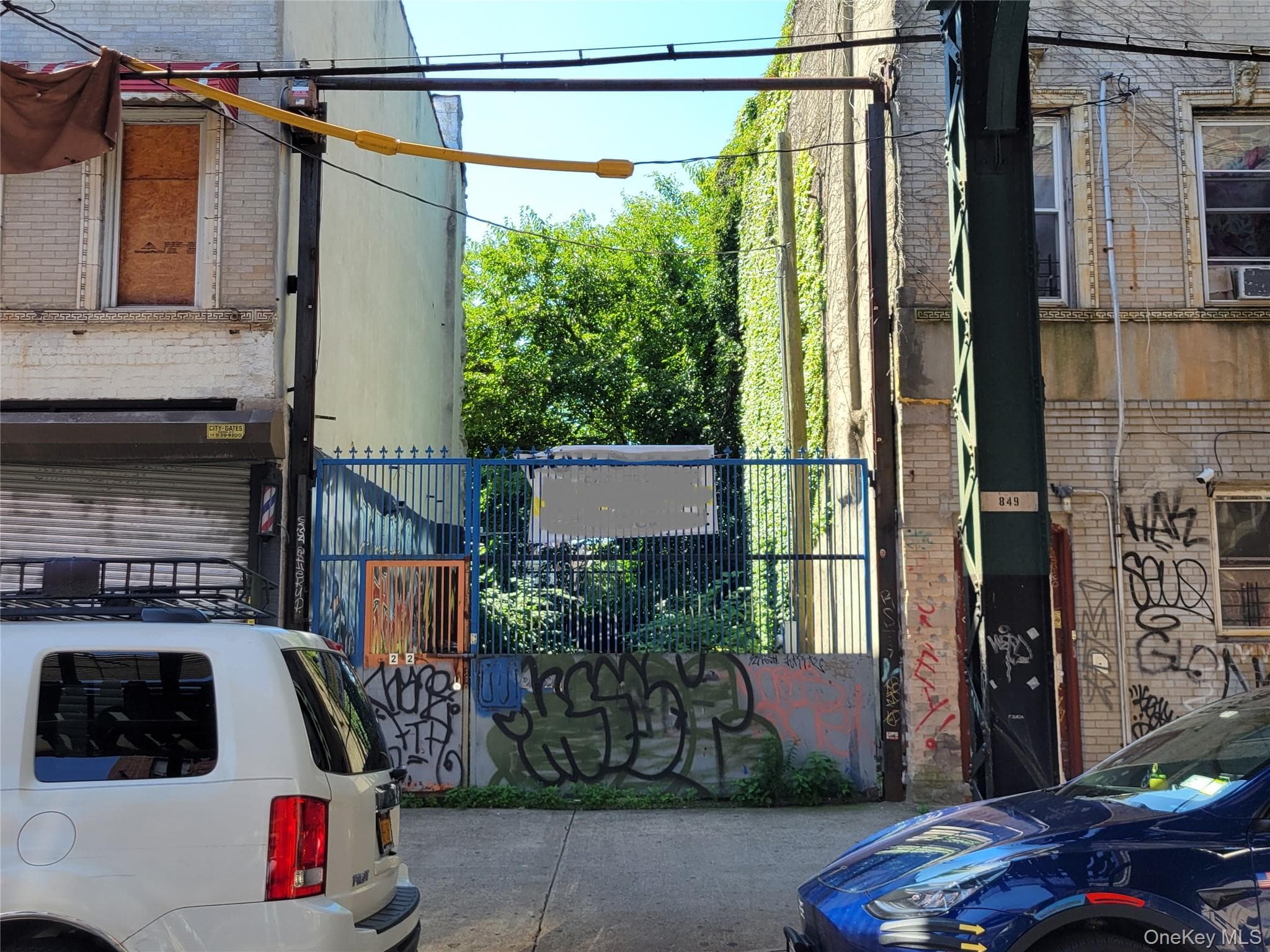 2828 Fulton Street thumbnail 2