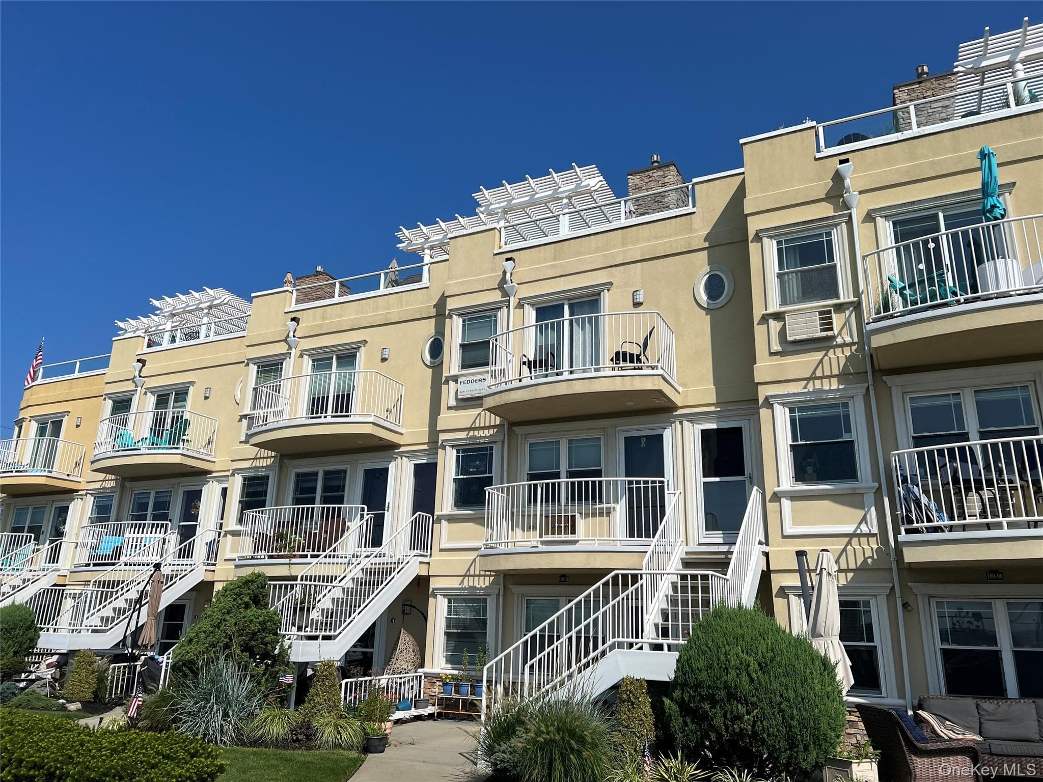 10008 Shore Front Parkway Unit: 20A photo 1