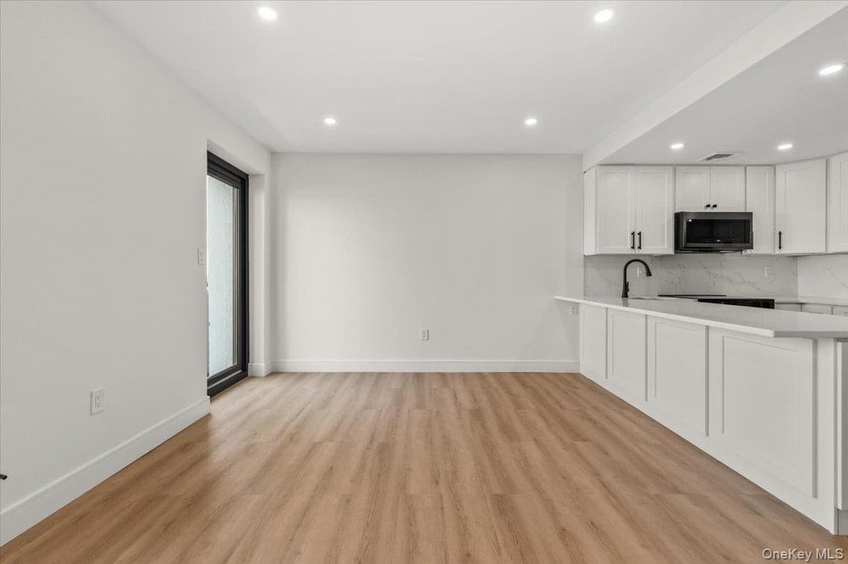 100 Broadway Unit: 4T thumbnail 11