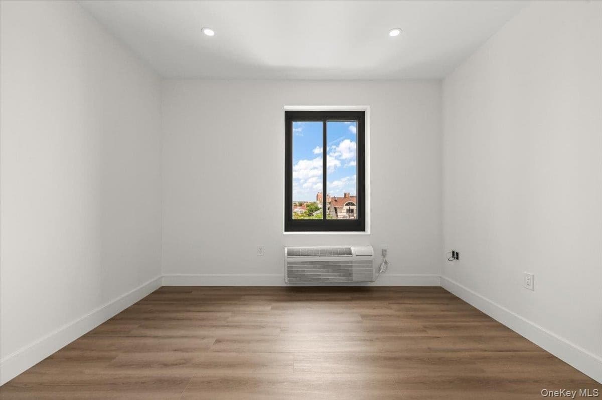 100 Broadway Unit: 4T thumbnail 18