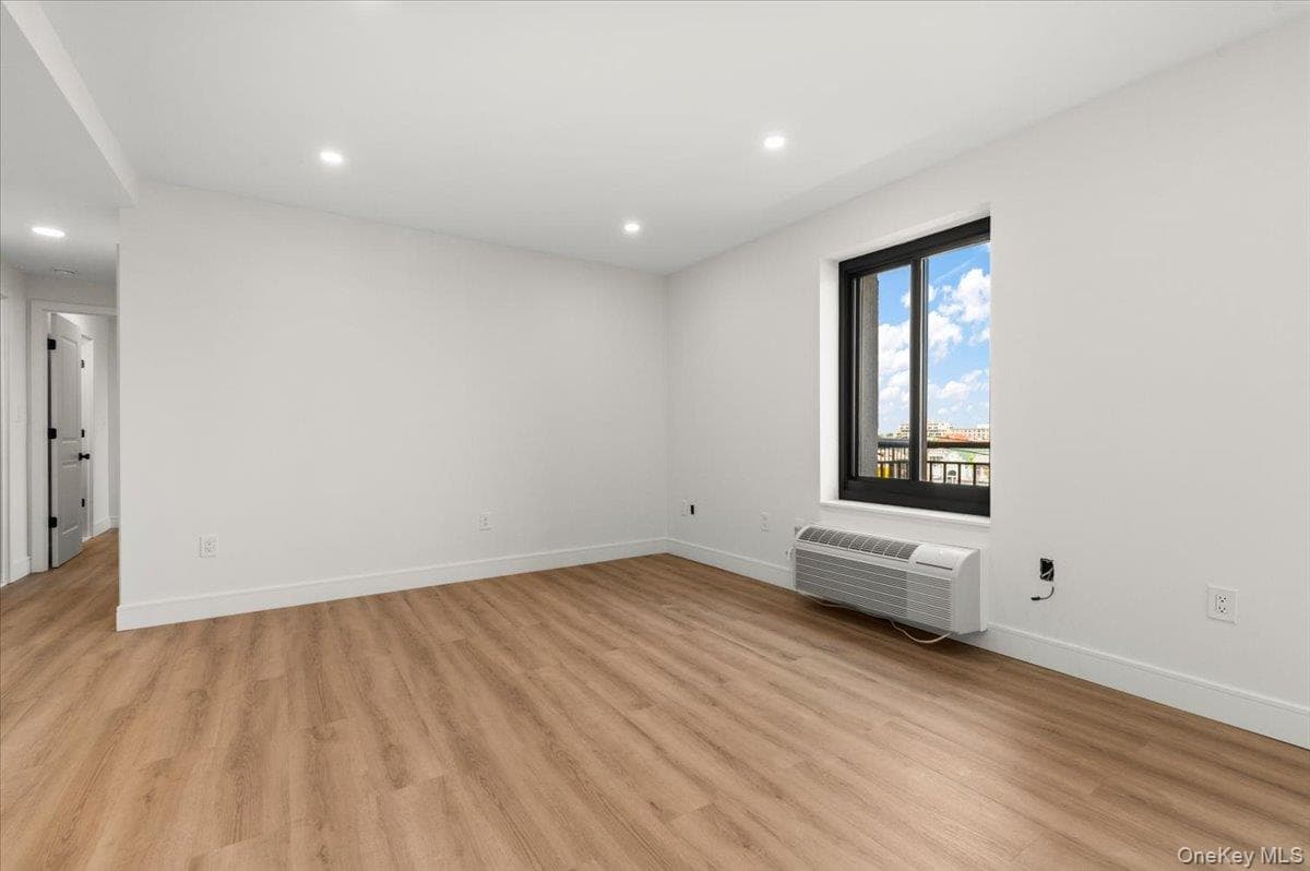 100 Broadway Unit: 4T thumbnail 13