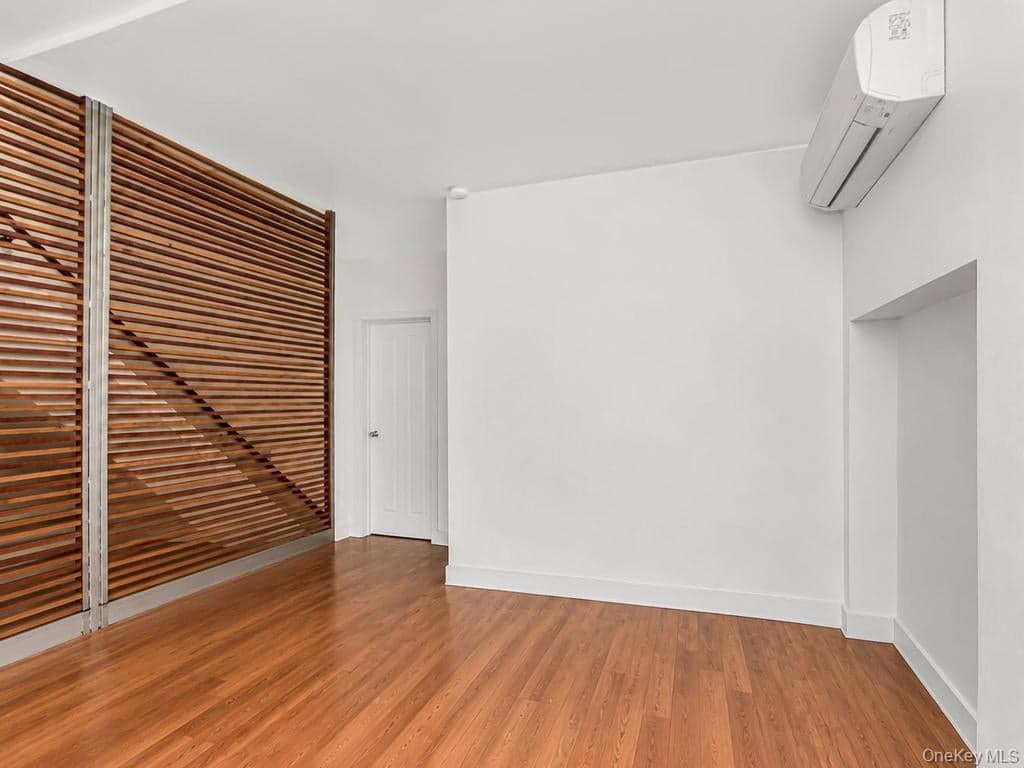3057 Williamsbridge Road thumbnail 4