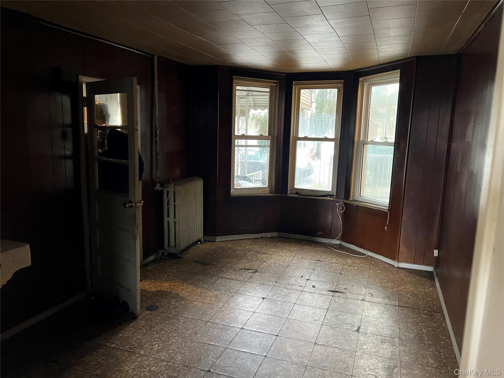1639 Taylor Avenue thumbnail 4