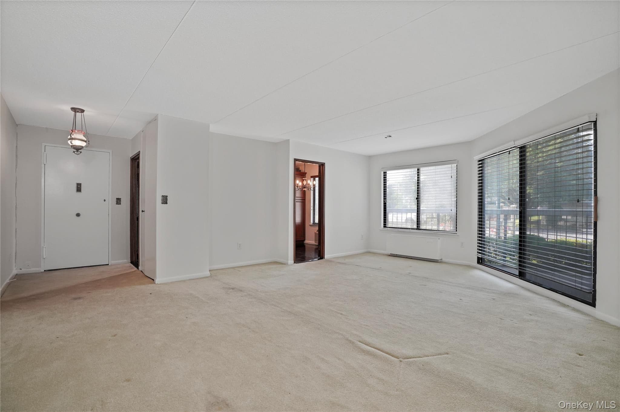 500 High Point Drive Unit: 403 thumbnail 2