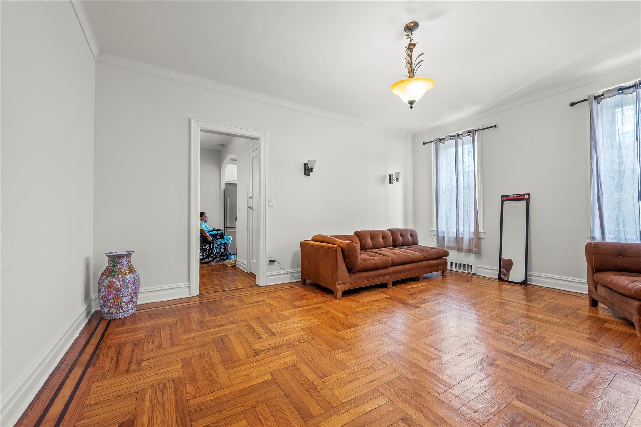 1681 Brooklyn Avenue thumbnail 6