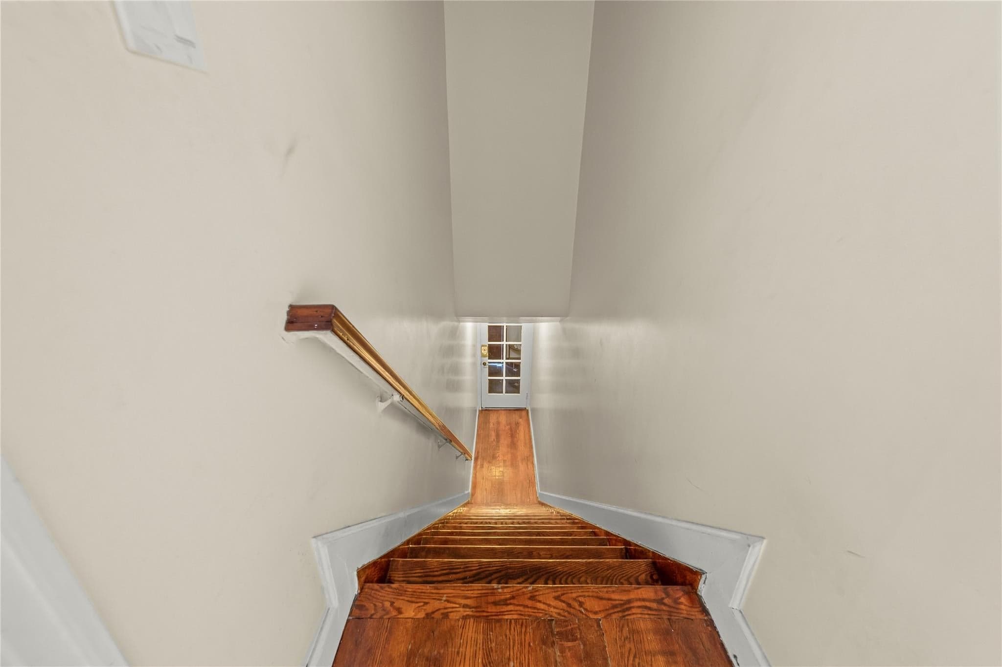 1681 Brooklyn Avenue thumbnail 32